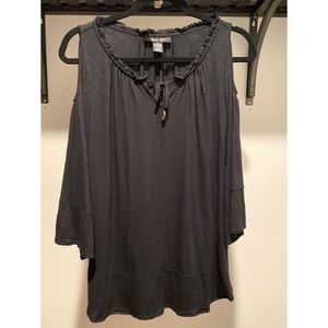Style and co black peasant top cold shoulder